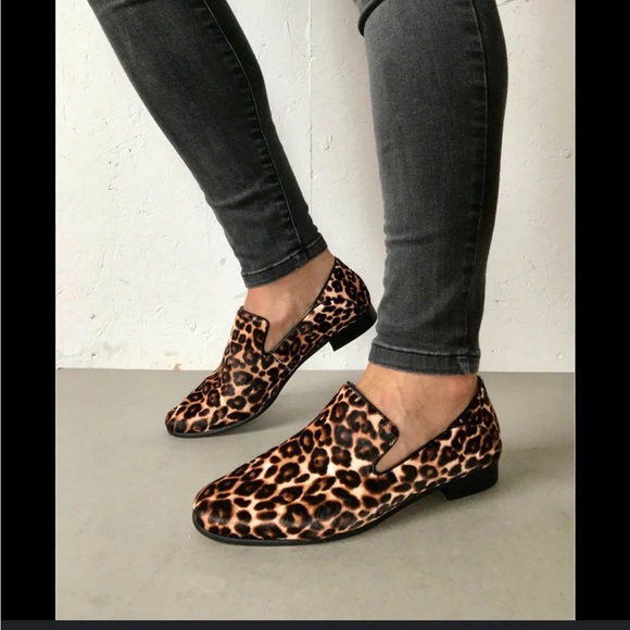 Clarks Women’s Pure Viola Leopard Loafer Sz 8 NWT - Picture 1 of 12